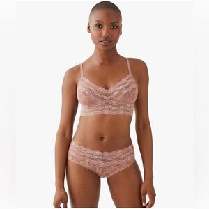 b.tempt'd by Wacoal Women's Lace Kiss Bralette 910182, Burlwood Rose Pink M